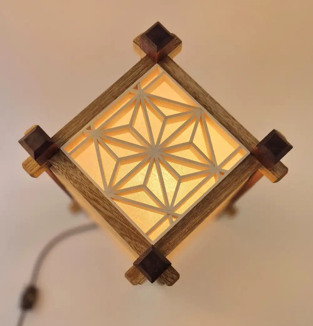 Handcrafted Japanese Kumiko Lamp HEXAMAG - Image 6